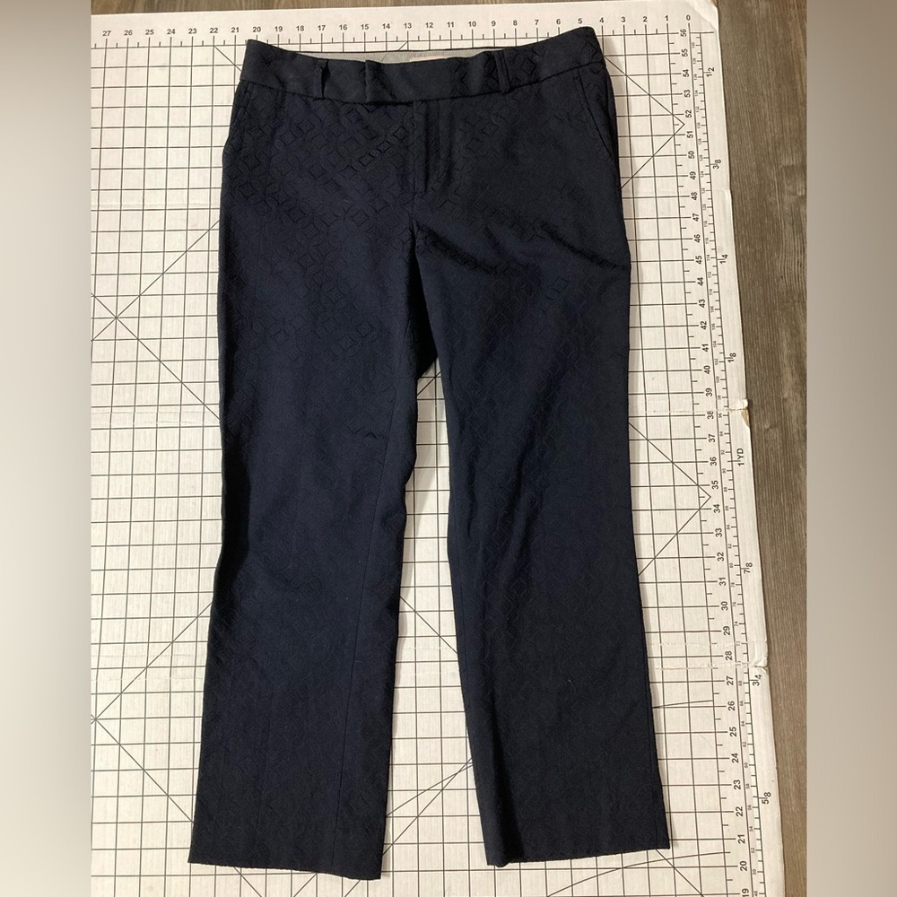 Banana Republic Women’s Size‎ 6 True Navy Patterned Trouser Pants
